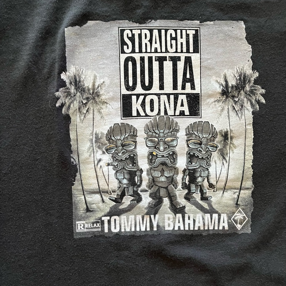 Straight Outta Kona t-shirt XL